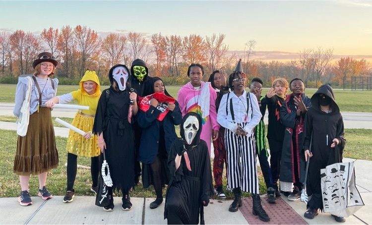 6th grade group ready for some Trick or Treating!